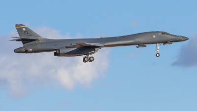 Photo ID 273820 by Jaysen F. Snow - Sterling Aerospace Photography. USA Air Force Rockwell B 1B Lancer, 85 0085