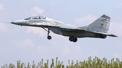 Photo ID 274283 by Chris Lofting. Serbia Air Force Mikoyan Gurevich MiG 29UB 9 51, 18352