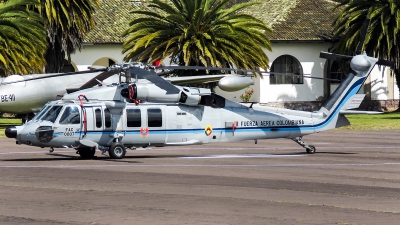 Photo ID 274276 by Diogo da Conceição. Colombia Air Force Sikorsky UH 60L Halcon, FAC0007
