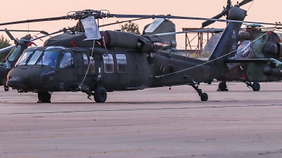 Photo ID 275156 by Ruben Galindo. USA Army Sikorsky UH 60L Black Hawk S 70A, 03 26991