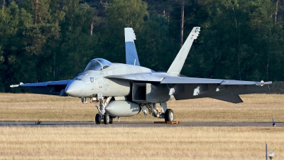 Photo ID 276187 by Carl Brent. USA Navy Boeing F A 18E Super Hornet, 166867