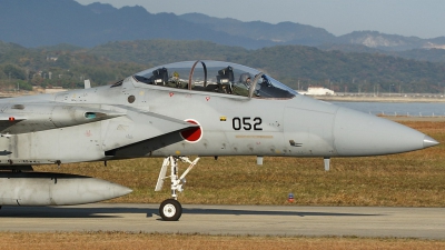 Photo ID 30531 by E de Wissel. Japan Air Force McDonnell Douglas F 15DJ Eagle, 12 8052