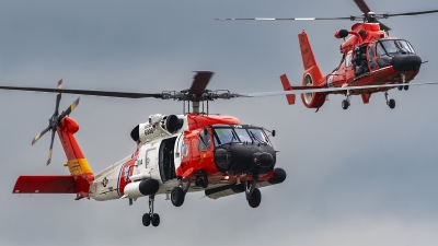 Photo ID 279731 by Rod Dermo. USA Coast Guard Sikorsky MH 60T Jayhawk, 6008