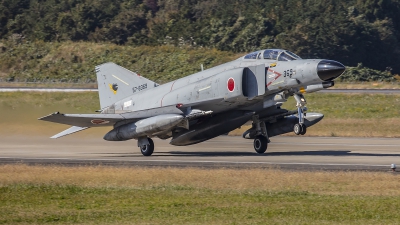 Photo ID 280758 by Lars Kitschke. Japan Air Force McDonnell Douglas F 4EJ Phantom II, 57 8369