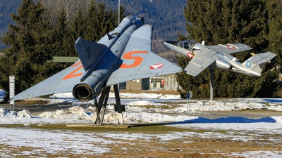 Photo ID 281983 by Werner P. Austria Air Force Saab J35D Draken, 25