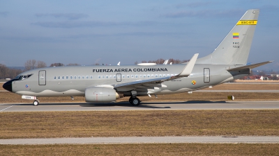 Photo ID 282013 by Daniel Fuchs. Colombia Air Force Boeing C 40 737 732, FAC1222