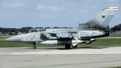 Photo ID 31409 by Joop de Groot. UK Air Force Panavia Tornado F3, ZE785