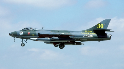Photo ID 31415 by Joop de Groot. Switzerland Air Force Hawker Hunter F58, J 4025