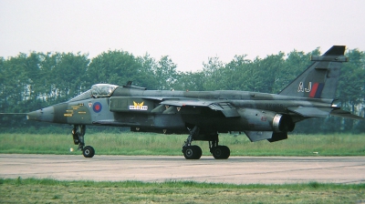Photo ID 31895 by Arie van Groen. UK Air Force Sepecat Jaguar GR1A, XX968