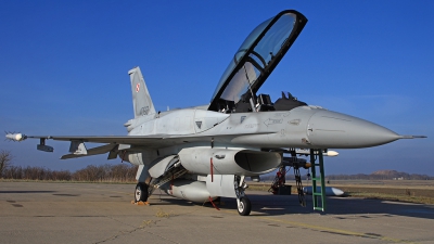 Photo ID 31969 by Mick Balter - mbaviation-images. Poland Air Force General Dynamics F 16D Fighting Falcon, 4082