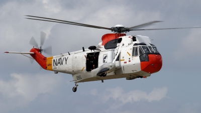 Photo ID 375 by Scott Rathbone. USA Navy Sikorsky SH 3H Sea King S 61B, 148965