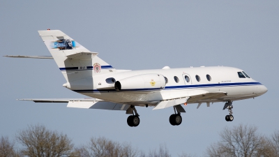 Photo ID 32816 by Peter Terlouw. Belgium Air Force Dassault Falcon 20E, CM 01