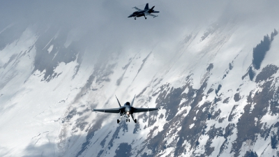 Photo ID 32917 by Joop de Groot. Switzerland Air Force McDonnell Douglas F A 18C Hornet,  