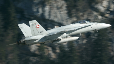 Photo ID 32961 by Joop de Groot. Switzerland Air Force McDonnell Douglas F A 18C Hornet, J 5021
