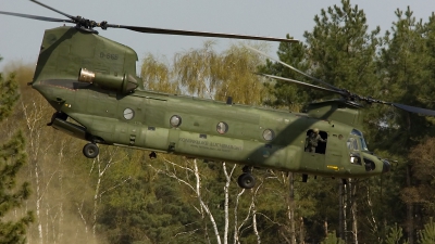 Photo ID 33551 by frank van de waardenburg. Netherlands Air Force Boeing Vertol CH 47D Chinook, D 665