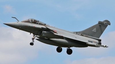 Photo ID 33889 by Barry Swann. France Air Force Dassault Rafale C, 102