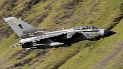 Photo ID 33893 by Barry Swann. UK Air Force Panavia Tornado GR4, ZA458