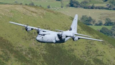 Photo ID 33938 by Barry Swann. UK Air Force Lockheed Martin Hercules C5 C 130J L 382, ZH880