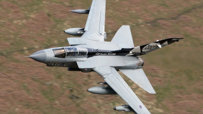 Photo ID 34028 by Scott Rathbone. UK Air Force Panavia Tornado GR4, ZD748