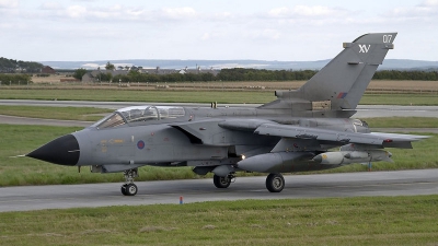 Photo ID 404 by Alan Worsley. UK Air Force Panavia Tornado GR4, ZA412