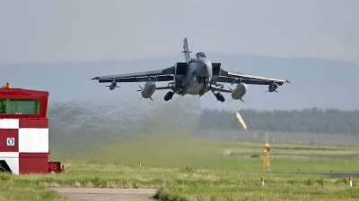 Photo ID 408 by Alan Worsley. UK Air Force Panavia Tornado GR4,  