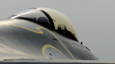 Photo ID 34674 by Paolo Grasso. Italy Air Force General Dynamics F 16A ADF Fighting Falcon, MM7251