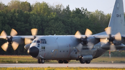 Photo ID 34999 by Piet Bouma. Belgium Air Force Lockheed C 130H Hercules L 382, CH 10