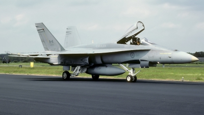 Photo ID 34827 by Rainer Mueller. Canada Air Force McDonnell Douglas CF 188A Hornet CF 18A, 188765