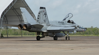 Photo ID 34892 by Jason Grant. USA Navy McDonnell Douglas F A 18A Hornet, 162866