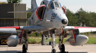 Photo ID 34983 by Alex Staruszkiewicz. Company Owned BAe Systems Douglas A 4N Skyhawk, N268WL