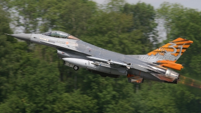 Photo ID 35020 by Mark Broekhans. Belgium Air Force General Dynamics F 16AM Fighting Falcon, FA 87