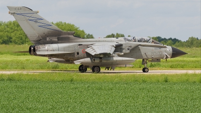 Photo ID 35030 by Alex van Noye. Italy Air Force Panavia Tornado ECR, MM7052