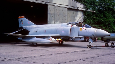 Photo ID 35289 by Eric Tammer. UK Air Force McDonnell Douglas Phantom FGR2 F 4M, XV435