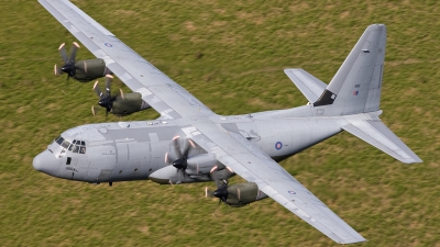 Photo ID 35817 by Chris Lofting. UK Air Force Lockheed Martin Hercules C5 C 130J L 382, ZH889