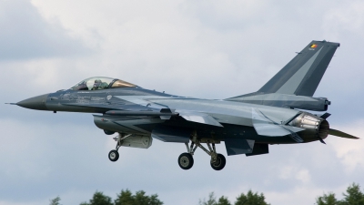 Photo ID 35919 by frank van de waardenburg. Belgium Air Force General Dynamics F 16AM Fighting Falcon, FA 134
