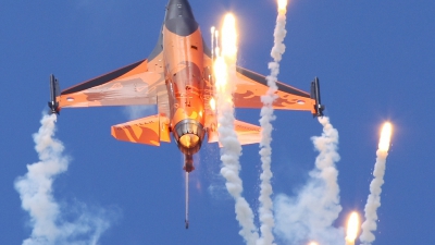 Photo ID 36129 by Maurice Kockro. Netherlands Air Force General Dynamics F 16AM Fighting Falcon, J 015