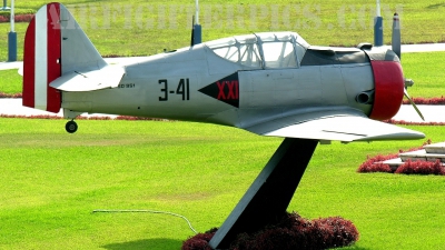 Photo ID 442 by Eduardo Cardenas Suyo. Peru Air Force North American P 64 NA 50, XXI 41 3