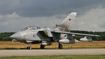 Photo ID 36609 by Johannes Berger. UK Air Force Panavia Tornado GR4, ZD716