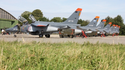 Photo ID 37447 by Jimmy van Drunen. Belgium Air Force Dassault Dornier Alpha Jet 1B, AT13