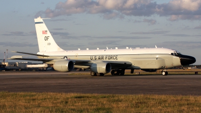 Photo ID 37604 by PAUL CALLAGHAN. USA Air Force Boeing RC 135W Rivet Joint 717 158, 62 4131
