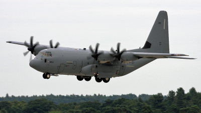 Photo ID 37842 by PAUL CALLAGHAN. USA Air Force Lockheed Martin EC 130J Hercules L 382, 96 8154