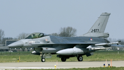 Photo ID 37964 by Joop de Groot. Netherlands Air Force General Dynamics F 16AM Fighting Falcon, J 877