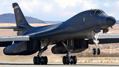 Photo ID 37988 by David Marshall. USA Air Force Rockwell B 1B Lancer, 85 0083