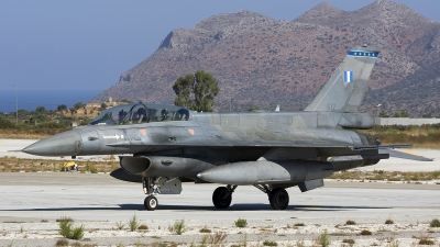 Photo ID 38038 by Chris Lofting. Greece Air Force General Dynamics F 16D Fighting Falcon, 617