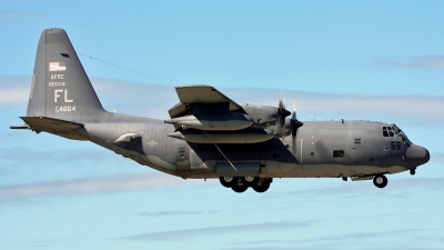 Photo ID 38388 by PAUL CALLAGHAN. USA Air Force Lockheed HC 130P Hercules L 382, 64 14864