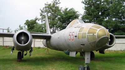 Photo ID 38409 by Péter Szentirmai. Hungary Air Force Ilyushin IL 28 Beagle, 55