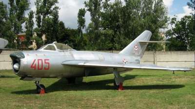 Photo ID 38907 by Péter Szentirmai. Hungary Air Force Mikoyan Gurevich MiG 17PF, 405
