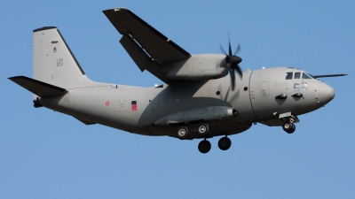 Photo ID 38558 by Roberto Bianchi. Italy Air Force Alenia Aermacchi C 27J Spartan, MM62223