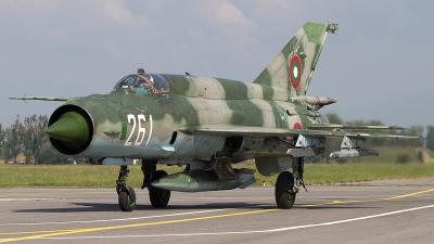 Photo ID 38626 by Chris Lofting. Bulgaria Air Force Mikoyan Gurevich MiG 21bis, 261