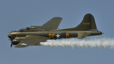 Photo ID 38798 by rinze de vries. Private Private Boeing B 17G Flying Fortress 299P, G BEDF